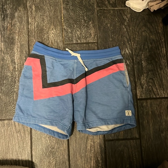 Chubbies, Men's Hotdoggers Swim Volleys - Picture 2 of 5